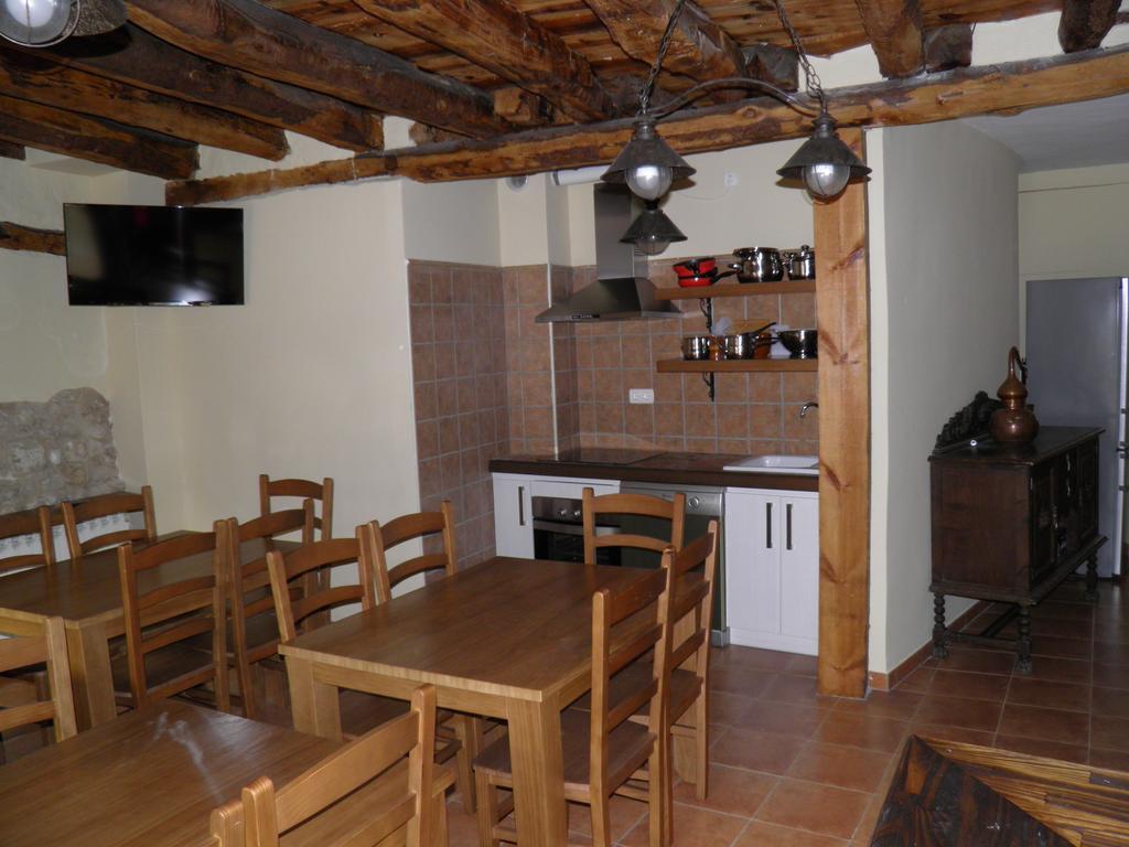 Apartamentos Turísticos Peñafiel Exterior foto